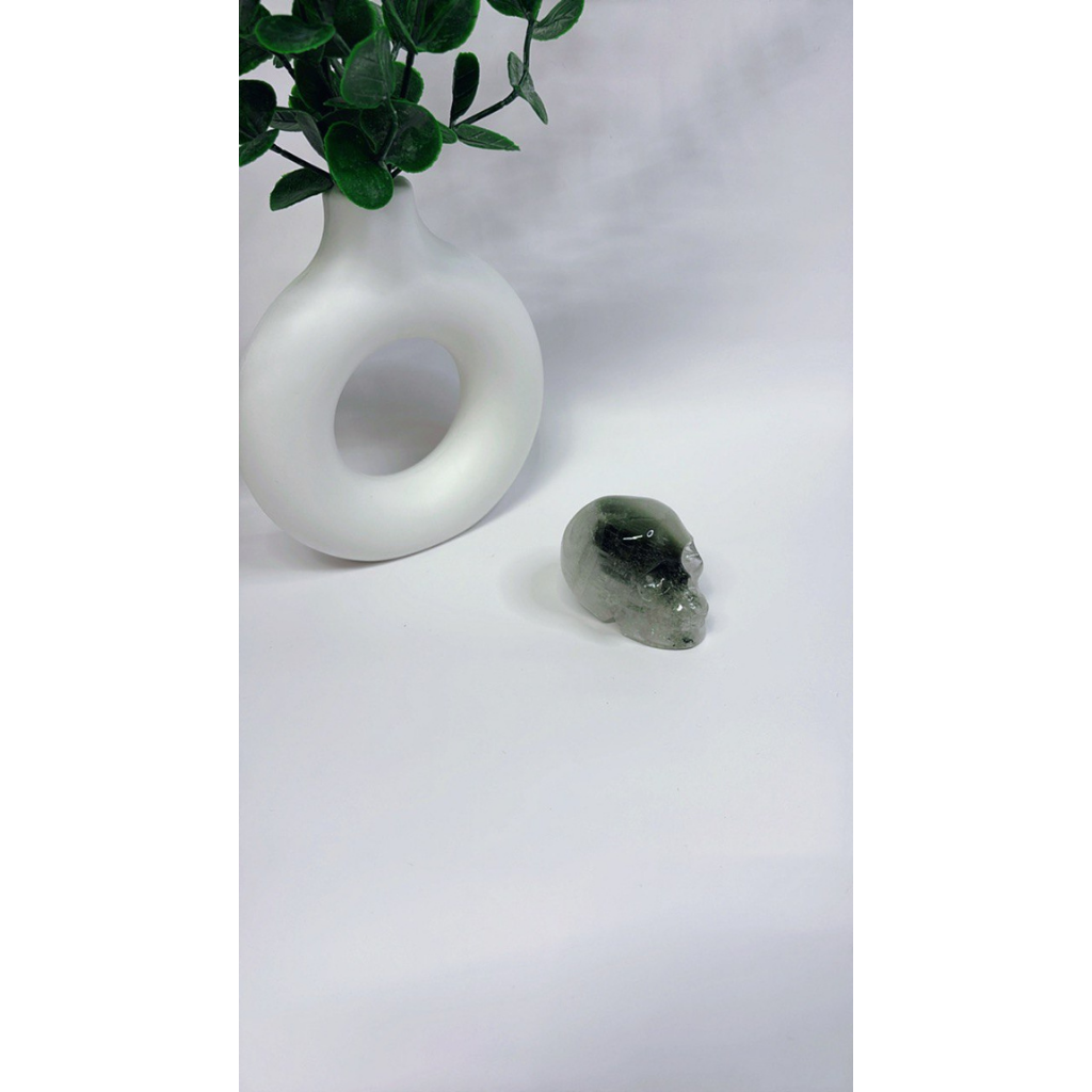 Gartenquarz Totenkopf