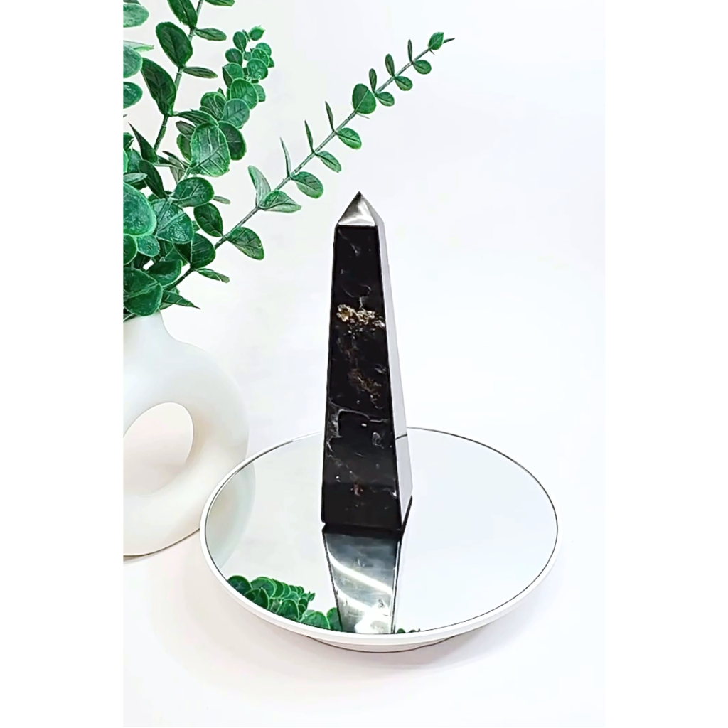 Turmalin Obelisk