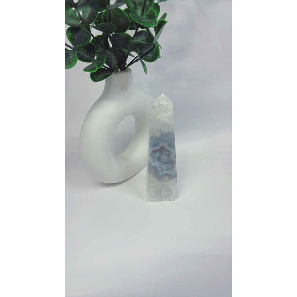 Achat Obelisk