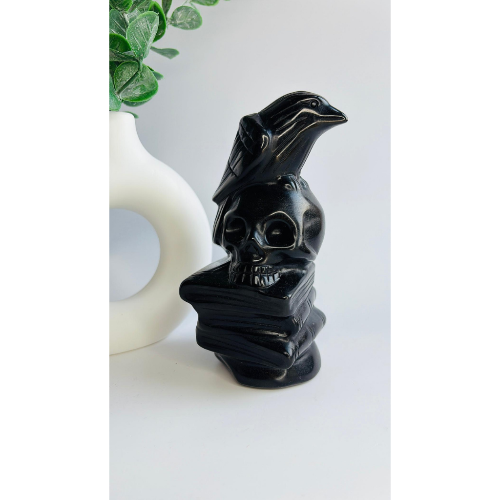 Obsidian Totenkopf mit  Rabe
