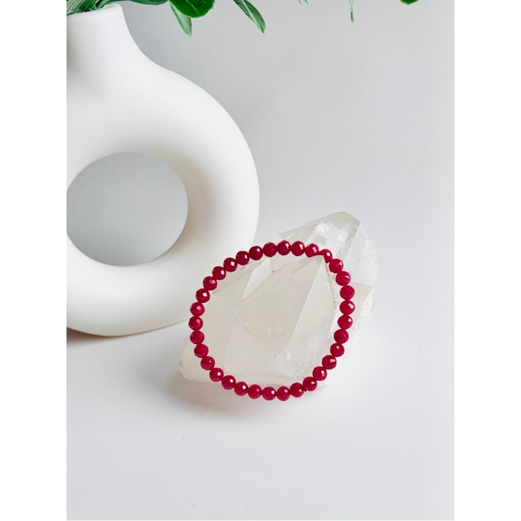 Rubin Armband facettiert